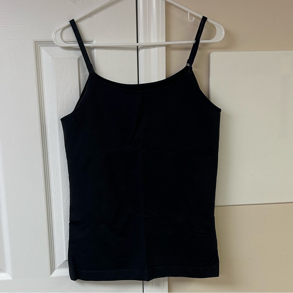 NEW Shapermint Essentials Scoop Neck Cami